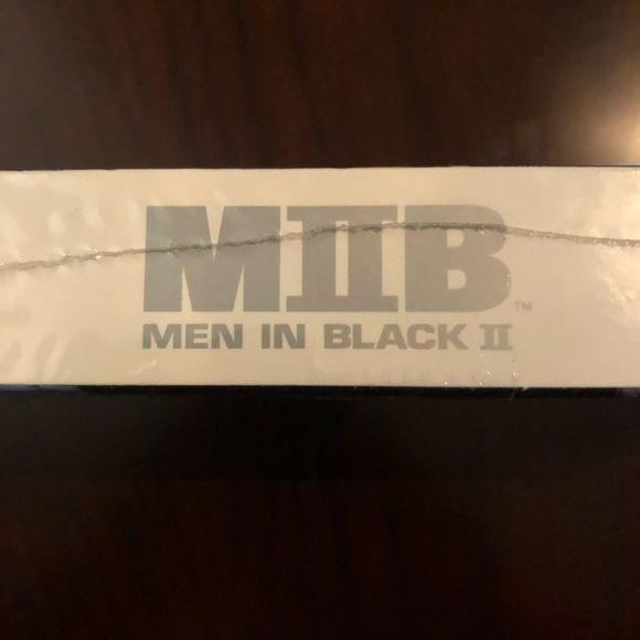 Men in Black 2 VHS with Will Smith,‎ NWT Sealed, 2002 - Picture 2 of 4